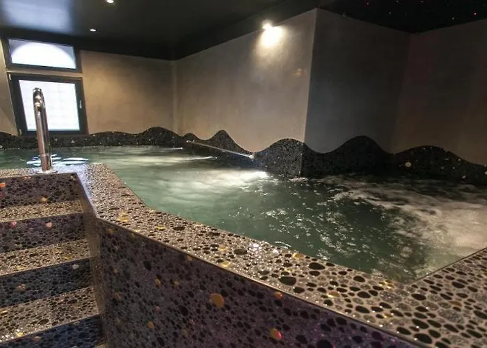 Villa Solaris Hotel & Residence
