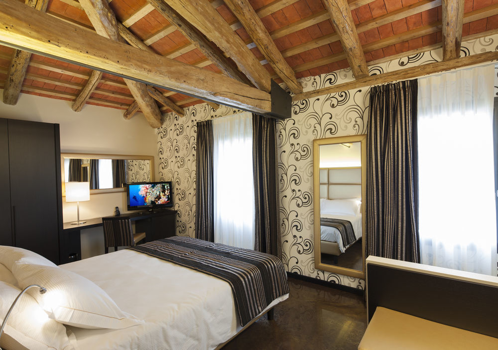 Hotel Solaris &